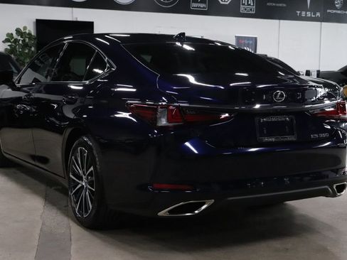 Used 2025 Lexus ES 350 w/ Premium Package image 3
