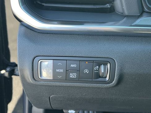 New 2026 GMC Terrain Denali w/ LPO, Black Badging Package image 12