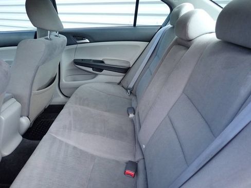 Used 2011 Honda Accord LX image 18