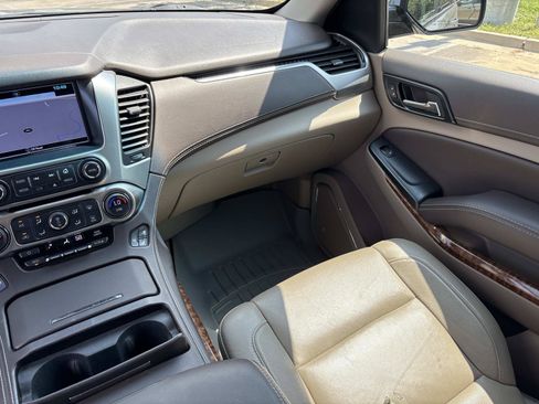 Used 2017 Chevrolet Tahoe Premier AWD/4WD image 30