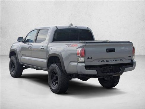 Used 2020 Toyota Tacoma TRD Off-Road w/ Technology Package AWD/4WD image 8