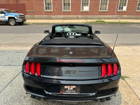 Used 2019 Ford Mustang GT Premium RWD image 19