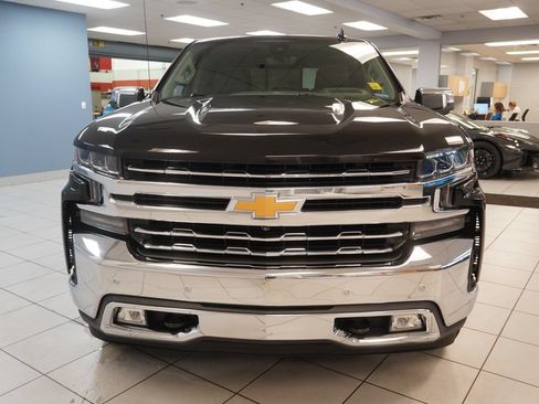 Used 2021 Chevrolet Silverado 1500 LTZ w/ Technology Package AWD/4WD image 15