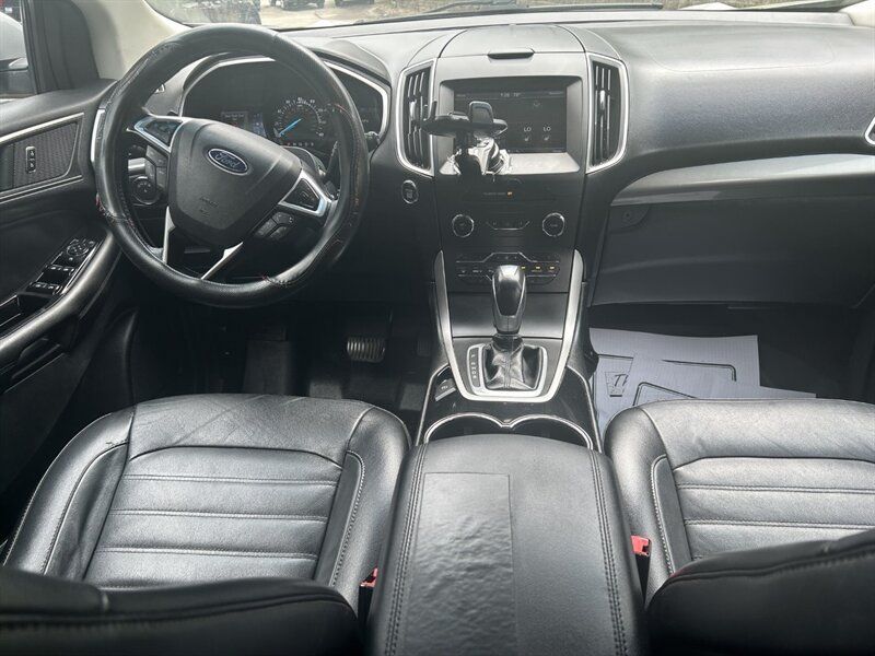 Used 2015 Ford Edge SEL w/ Equipment Group 201A AWD/4WD image 6