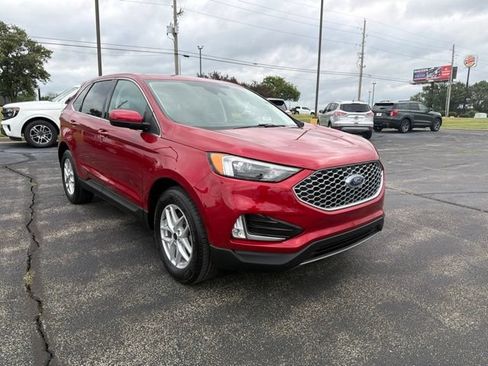 Used 2023 Ford Edge SEL w/ Convenience Package AWD/4WD image 7