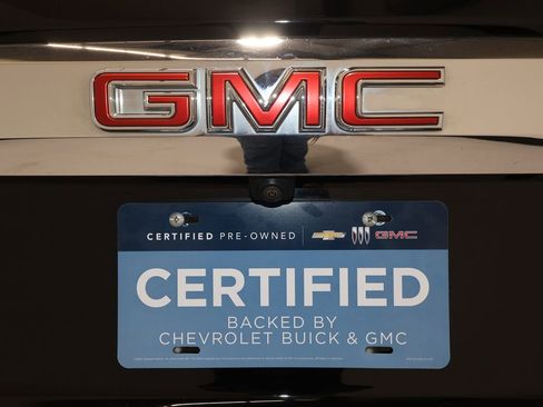 Certified 2023 GMC Yukon XL SLT image 39