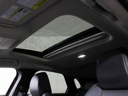 Used 2022 MAZDA CX-30 2.5 Turbo w/ Premium Package image 21