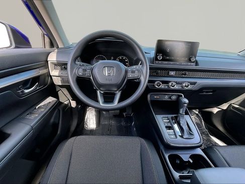 Used 2025 Honda CR-V LX image 9