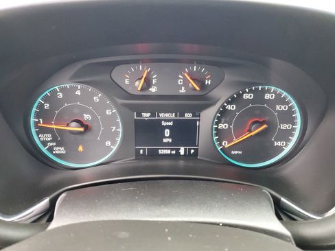 Used 2019 Chevrolet Equinox LS w/ LS Convenience Package image 10