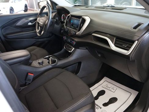 Used 2022 GMC Terrain SLE w/ Driver Convenience Package AWD/4WD image 41