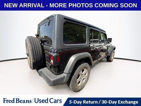 Used 2019 Jeep Wrangler Unlimited Sport S AWD/4WD image 12