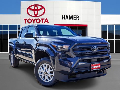 New 2026 Toyota Tacoma SR5 image 1