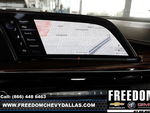 Certified 2023 Cadillac Escalade ESV Premium Luxury image 17