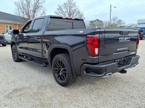 Used 2022 GMC Sierra 1500 Elevation w/ Elevation Premium Package image 5