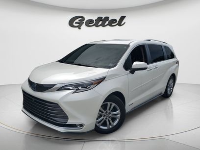 Used 2021 Toyota Sienna Platinum