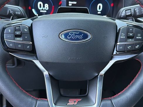 Used 2025 Ford Explorer ST w/ Sun And Sound Package AWD/4WD image 19