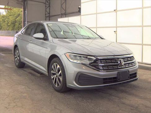 Used 2024 Volkswagen Jetta S FWD image 7
