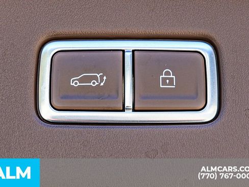 Used 2024 Kia EV9 Land image 29