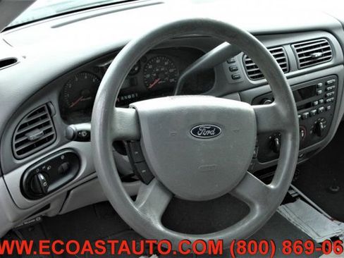 Used 2006 Ford Taurus SE image 9