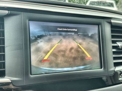 Used 2023 Chrysler Voyager LX FWD image 14