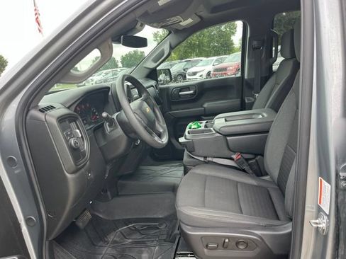 Used 2025 Chevrolet Silverado 1500 Custom RWD image 14