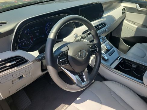 Used 2022 Hyundai Palisade SEL w/ 8P Bench Seat Package FWD image 18
