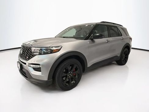 Used 2021 Ford Explorer ST w/ Equipment Group 401A AWD/4WD image 3