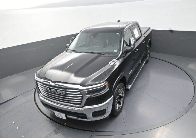 Used 2025 RAM 1500 Laramie w/ Trailer Tow Group AWD/4WD image 14