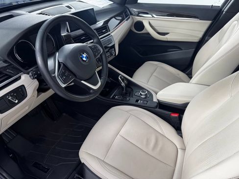 Used 2021 BMW X1 xDrive28i w/ Premium Package AWD/4WD image 14