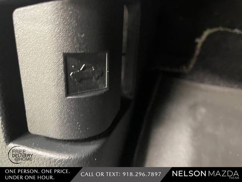 Used 2019 Ford F150 XLT w/ Equipment Group 302A Luxury image 27