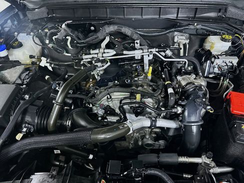 Used 2025 Ford Bronco Big Bend image 33