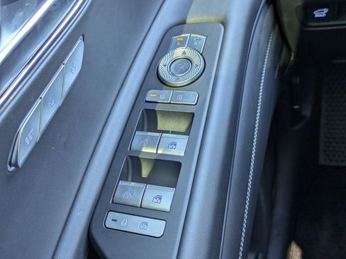 Used 2025 Genesis GV80 2.5T image 26