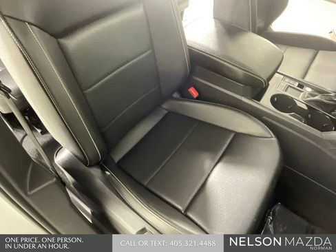 Used 2023 Volkswagen Atlas SE FWD image 28