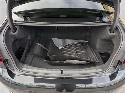 Used 2024 BMW M340i w/ Premium Package image 6