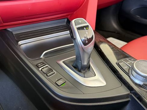 Used 2018 BMW 430i Convertible image 30