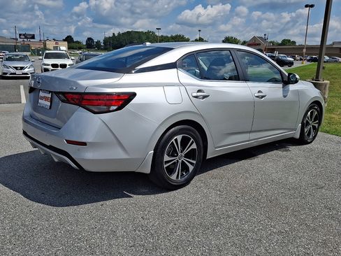Used 2023 Nissan Sentra SV w/ All-Weather Package FWD image 6