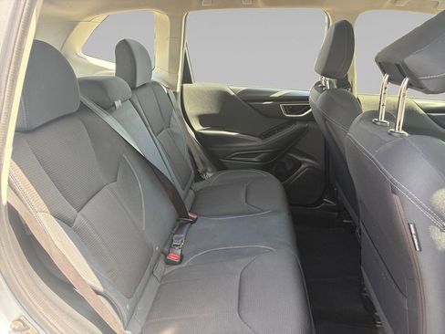Used 2021 Subaru Forester AWD/4WD image 16
