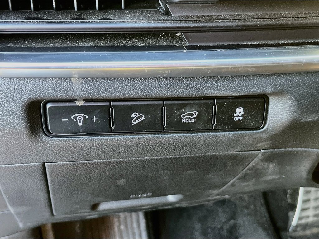 Used 2025 Kia Telluride SX FWD image 10