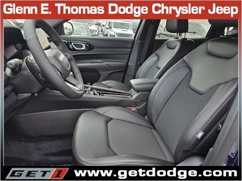 New 2026 Jeep Compass Latitude AWD/4WD image 33