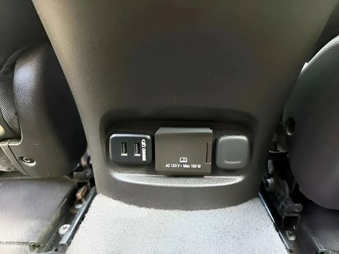 Used 2016 Chevrolet Malibu LT w/ Leather Package FWD image 15