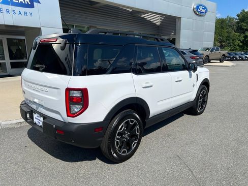 Used 2025 Ford Bronco Sport Outer Banks w/ Outer Banks Tech Package+ AWD/4WD image 7
