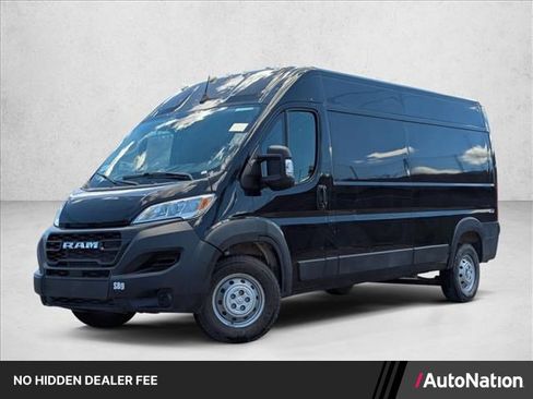 Used 2023 RAM ProMaster 2500 FWD image 1