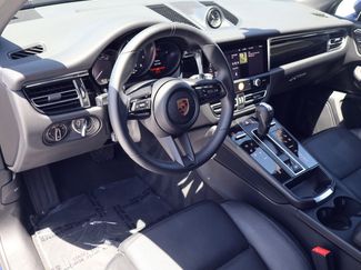 Certified 2025 Porsche Macan AWD/4WD video 3