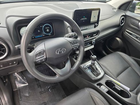 Used 2023 Hyundai Kona Limited FWD image 12