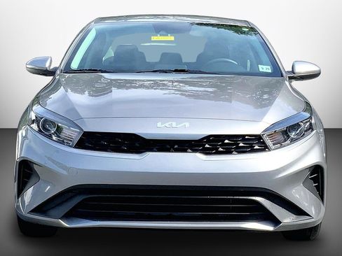 Used 2024 Kia Forte LXS FWD image 5