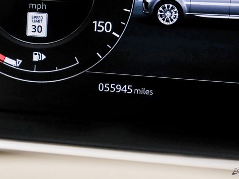 Used 2021 Land Rover Range Rover Sport HST image 69