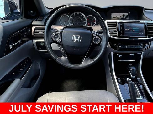 Used 2017 Honda Accord EX-L image 9