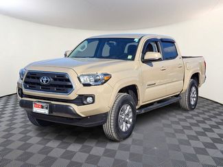 Used 2017 Toyota Tacoma SR5 video 1