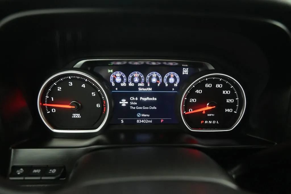 Used 2020 Chevrolet Silverado 2500 LTZ w/ Technology Package AWD/4WD image 38