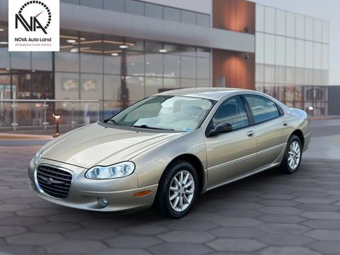 Used 2002 Chrysler Concorde LX FWD image 4